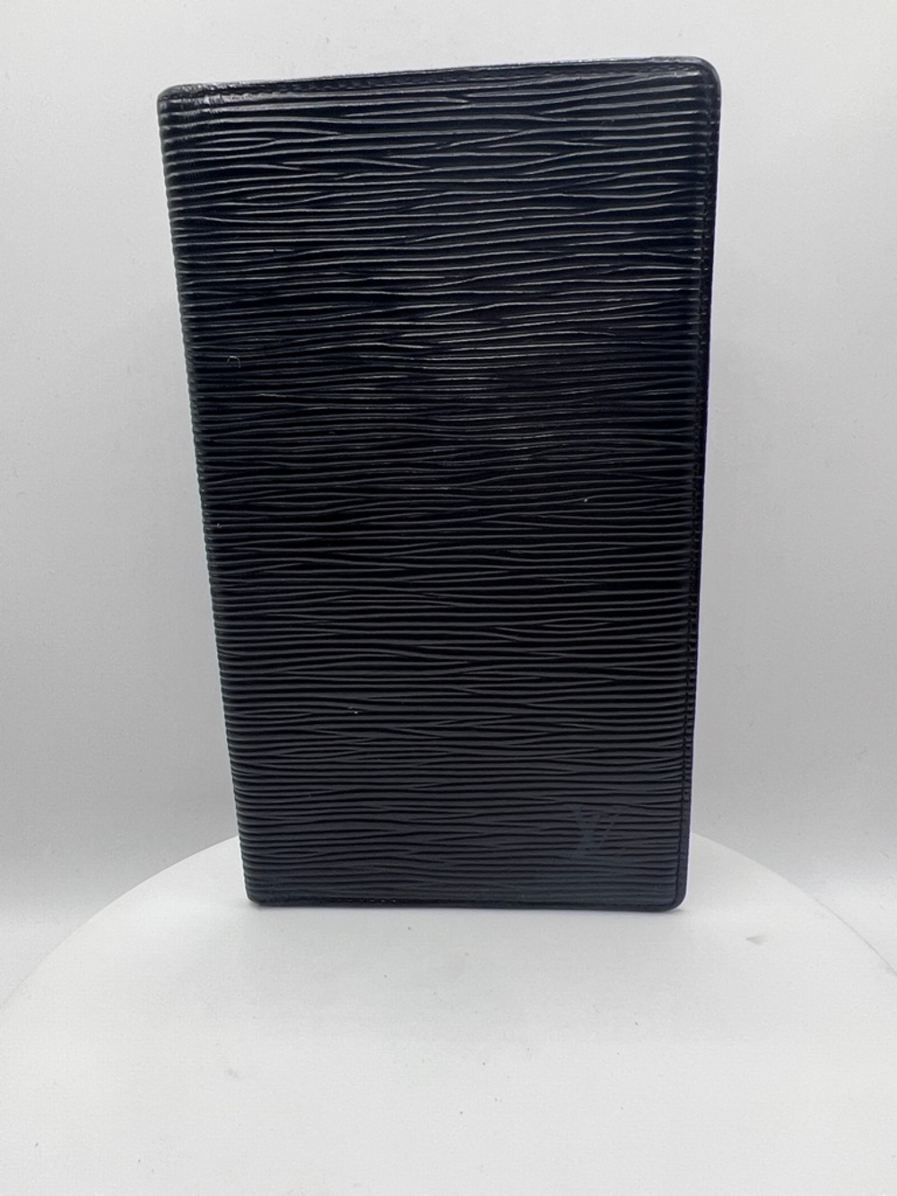 7056. LV Vintage Black EPI Leather Long Wallet Checkbook Holder. Made in Spain